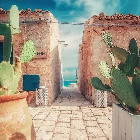 Tannur Del Carmine Tatil Evi Noto