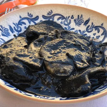Tannur Del Carmine Noto